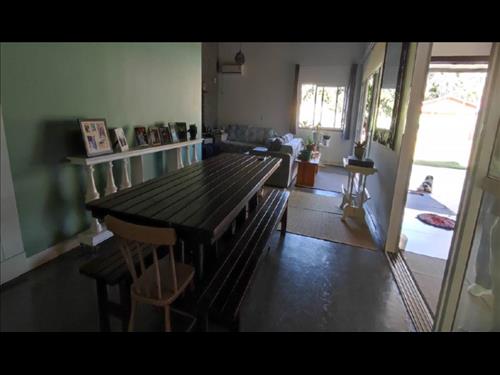 Foz do Iguaçu/PR - Loteamento Porto Dourado - Casa com 336m²