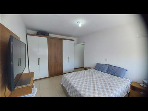Apartamento Condomínio, Residencial, 3 dormitório(s), 2 vaga(s) de garagem