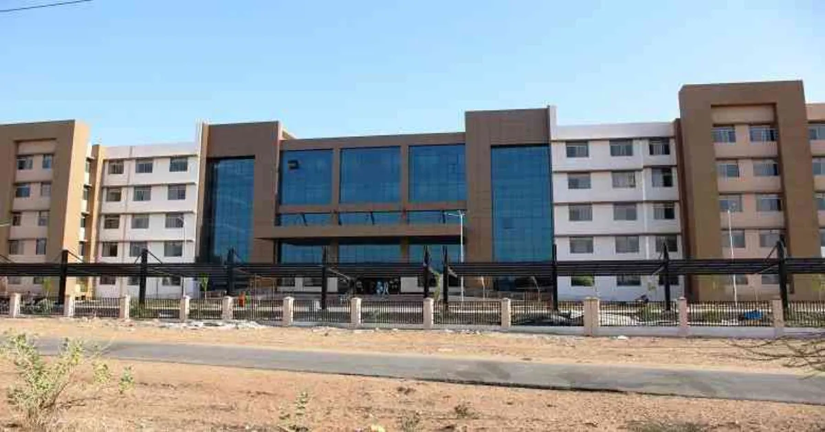 Banas Medical College and Research Institute, Palanpur Image