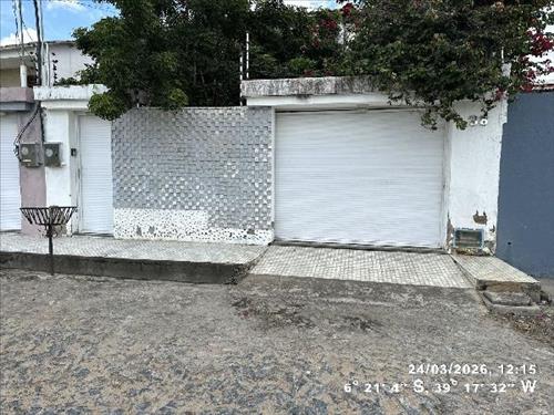 Casa             -   - 248,67m2