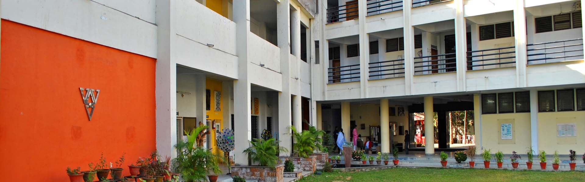 Smt. Manoramabai Mundle College of Architecture, Nagpur