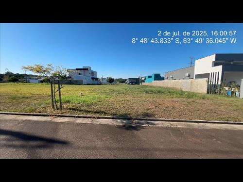 Terreno          -   - 403,23m2