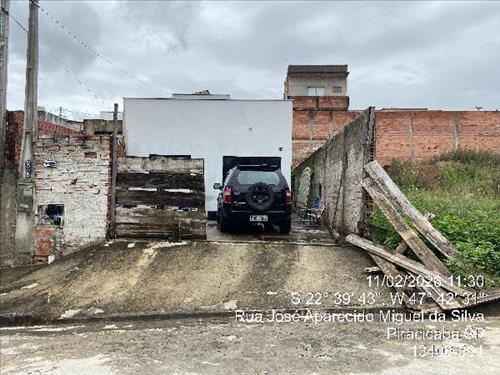 Casa             -   - 56,24m2