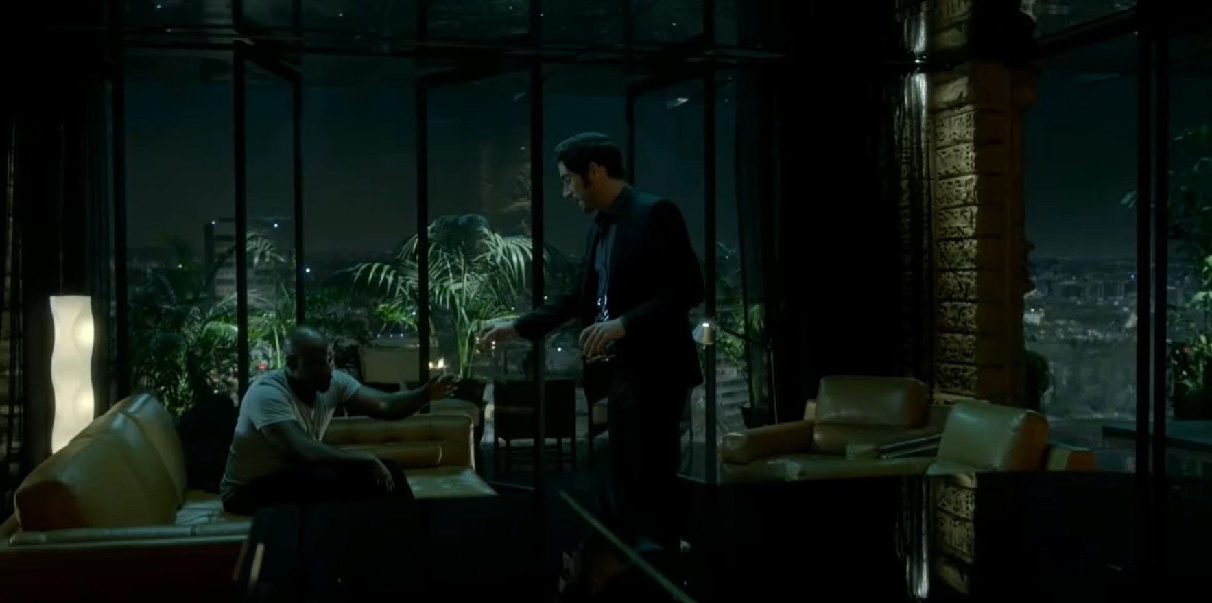 s1ep13-lucifer-tells-amenadiel-about-hell