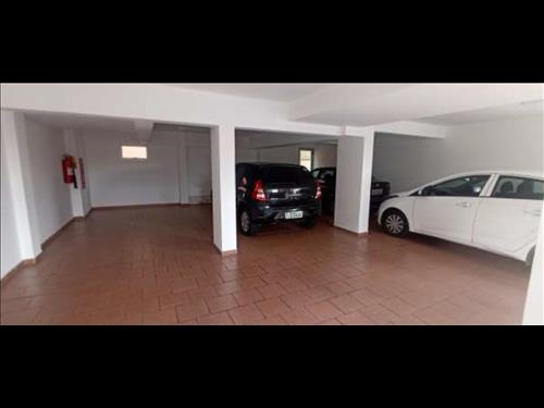 Topo Leilões - Vaga de garagem - Edifício Vitória - Rua Campinas, 288 - Cabral - Curitiba/PR