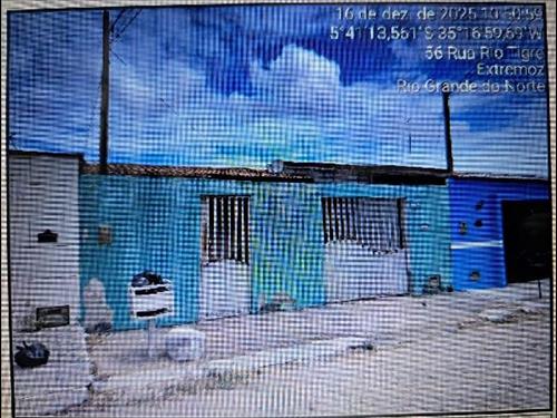 Casa             -   - 63,80m2