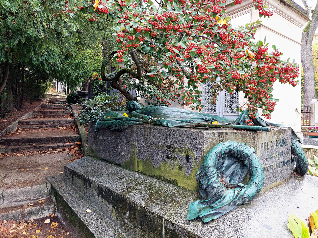 Cementerio de Pere Lachaise Cementerio de Pere Lachaise