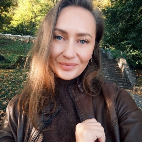 lady's photo