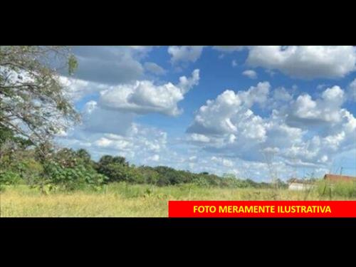 Lote 172 - Gravatá/PE - Lote 27, quadra D, no Loteamento Quintais da Cortegada em Gravata medindo 1...