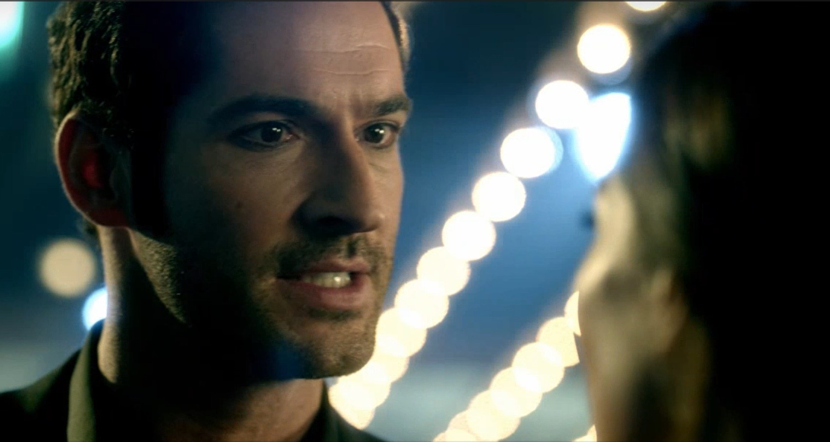 s1ep08-lucifer-confronts-maze