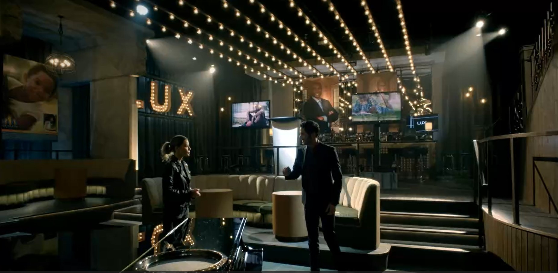s1ep11-chloe-disapointed-with-lucifer-at-lux