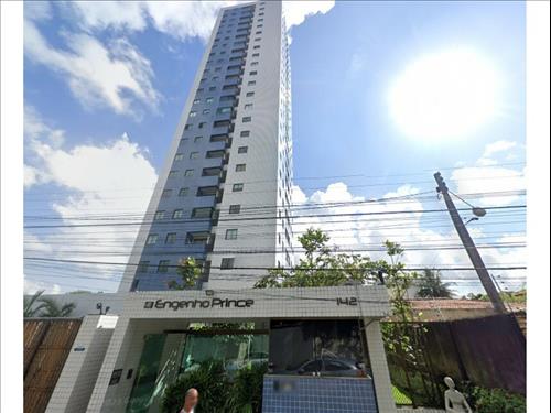 Apartamento à venda em leilão