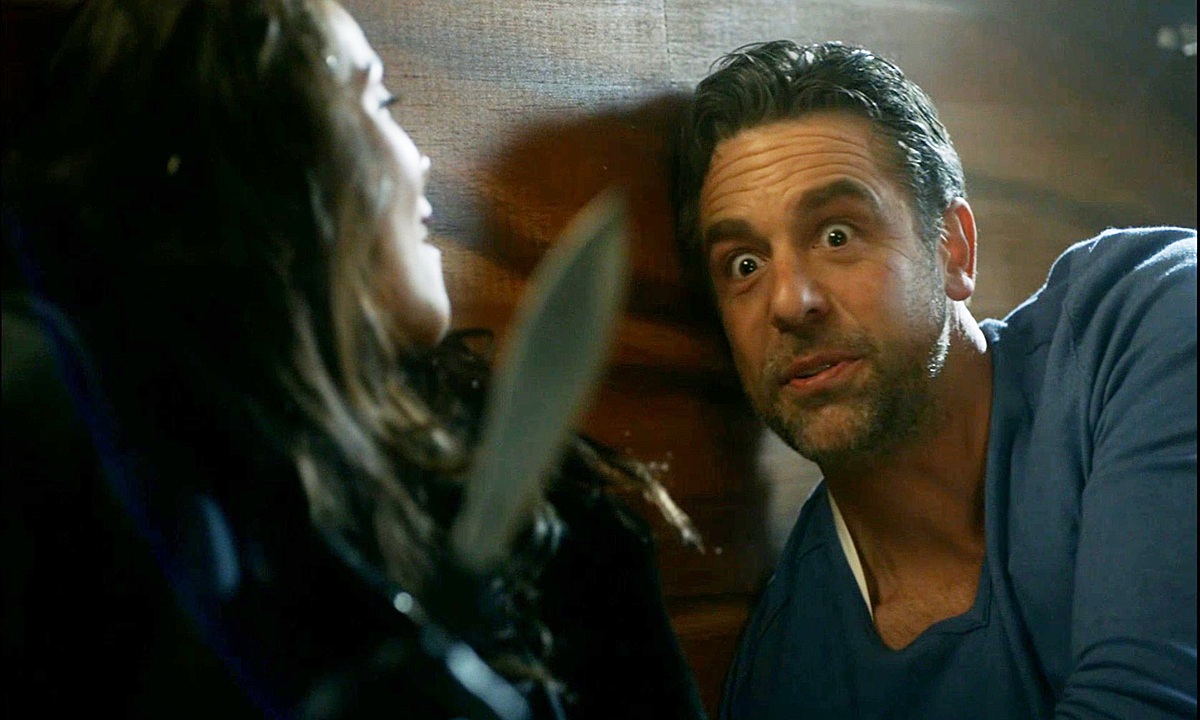 S3ep3 Maze Brings A Knife To A Gun Fight