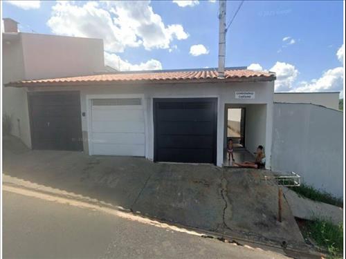 Apartamento à venda em leilão