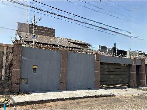 Anápolis-GO - Casa, situada a Rua Venezuela, s/nº (Lote 06 da quadra 06), no Bai...