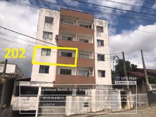 Apartamento  -   - 68,89m2