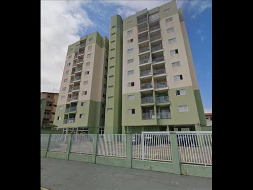 Apartamento nº 52 do bloco 2, localizado no 5º andar do Condomínio Residencial Lion