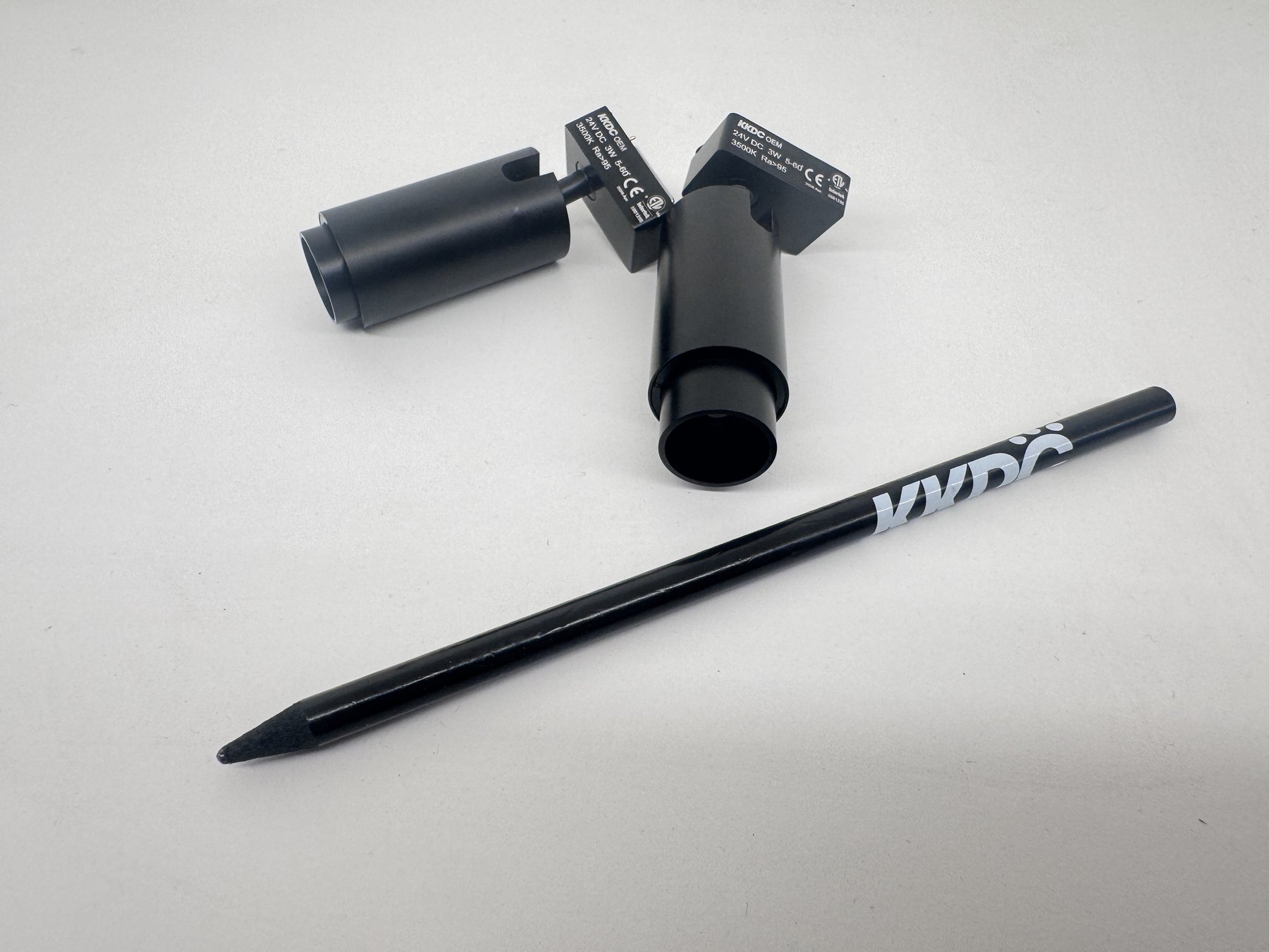 Mini Zoom — scale reference