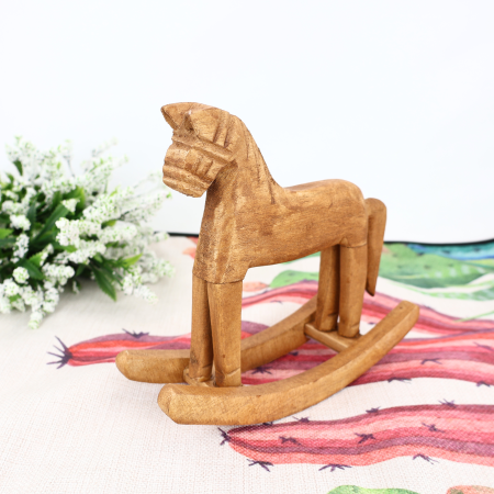 Mini caballo mecedor café, 16.5x18cm, madera