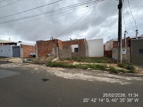 Casa             -   - 36,00m2