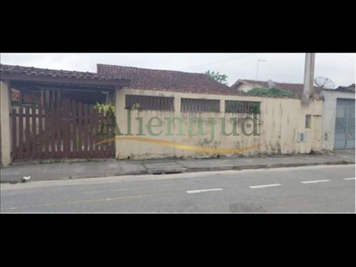 Um terreno e construção de 173,08m² - Centro - Bertioga/SP