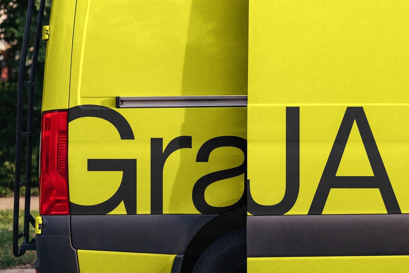 Van Doors 01JAM 4