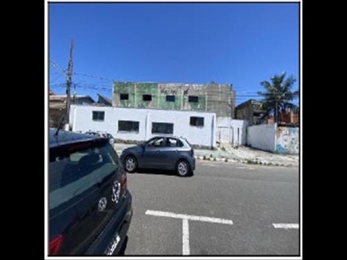 Comercial        -   - 738,95m2