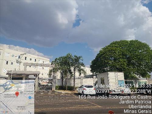 Apartamento  -   - 65,82m2