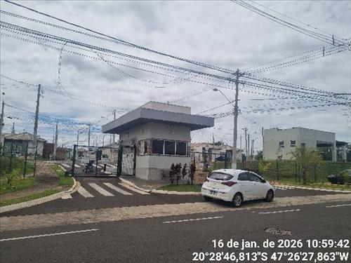 Casa             -   - 48,07m2