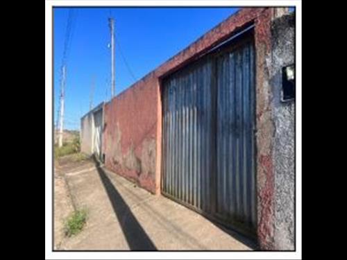 Casa, 53,58 m2 de área privativa, 126m2 de área do...