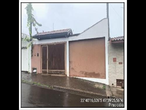 Casa             -   - 160,41m2