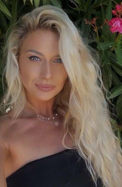 lady's photo