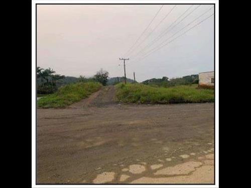 Terreno  -   -