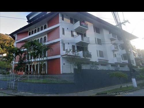PETRÓPOLIS - APARTAMENTO COM 35M² NA AVENIDA GETÚLIO VARGAS