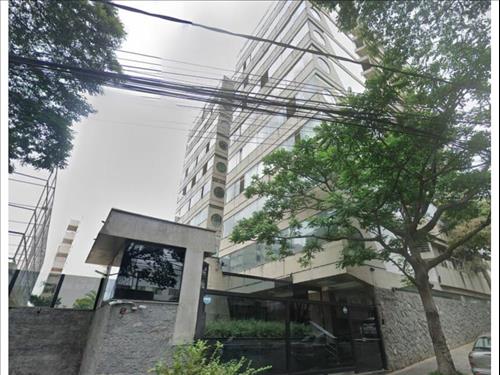 Apartamento à venda em leilão