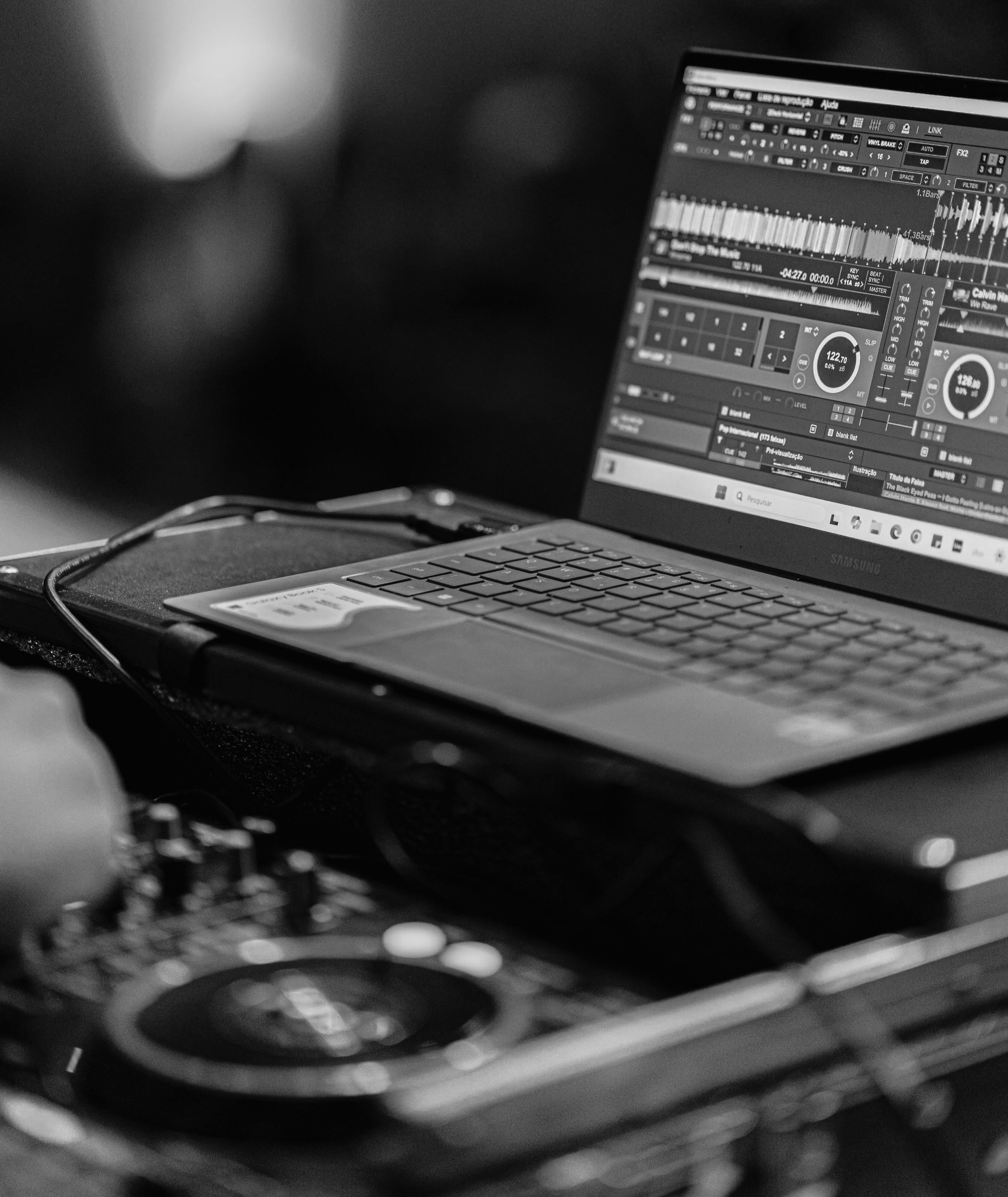 Dj KhaLeD 3 Remix Music Production Studio