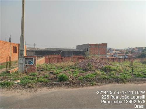Terreno  -   - 261,42m2