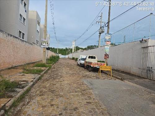 Casa             -   - 103,88m2