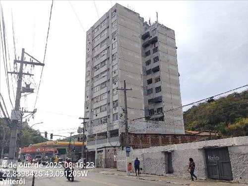 Apartamento  -   - 80,00m2