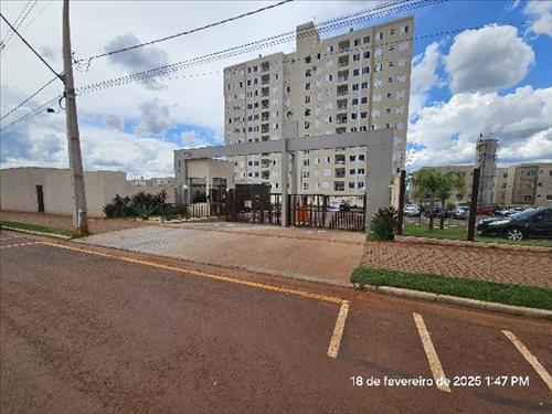 Apartamento  -   - 81,09m2