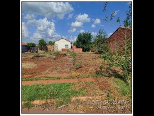 Terreno          -   - 375,57m2