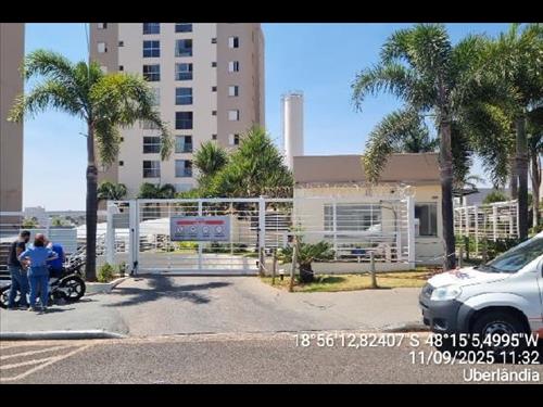 Apartamento  -   - 76,51m2