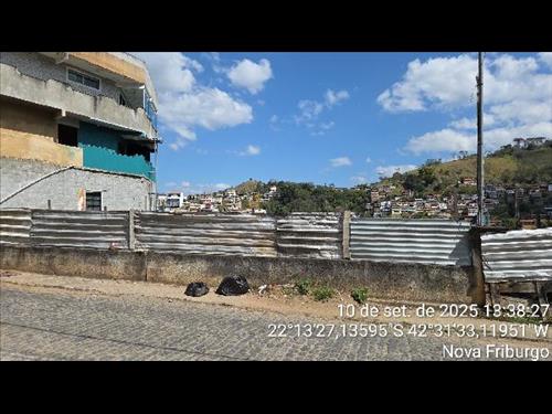 Terreno  -   - 755,00m2