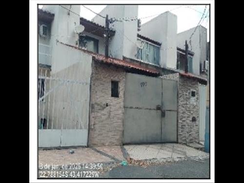Prédio           -   - 69,26m2