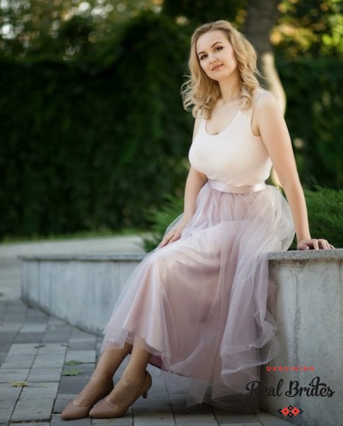 Photo gallery №2 Ukrainian lady Olena 