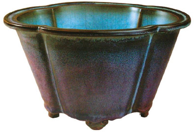Jun Kiln Lobed Jardiniere with Purple Glaze, Northern Song dynasty. National Museum of China, Beijing.