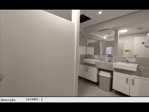 Barueri/SP - Alphaville Centro Industrial e Empresarial - Sala com 170m²