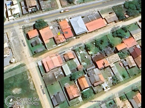 Imóvel com área de 345,14m², no Lot. Balneário Valverde, em Jaguaruna/SC