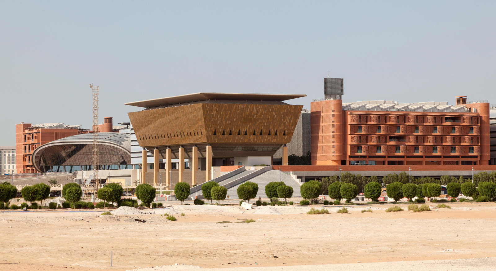 MASDAR Institute of Science and Technology & Courtyard image 2