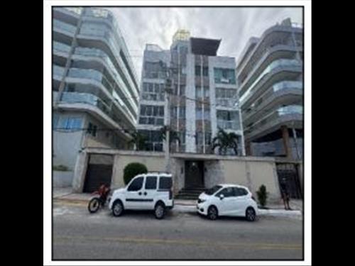 Apartamento  -   - 81,73m2